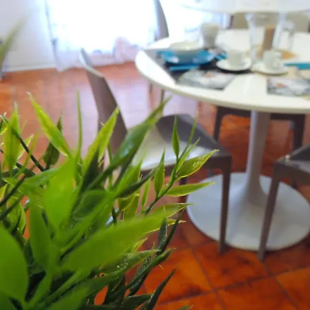 Couette-café In Itinera 4*